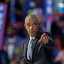 Los enérgicos mensajes de dos de las principales estrellas del Partido Demócrata resaltaron la urgencia del momento, mientras Harris trabaja para unir a una diversa coalición en su intento de derrotar a Trump el próximo mes de noviembre. (AP Photo/Charles Rex Arbogast)