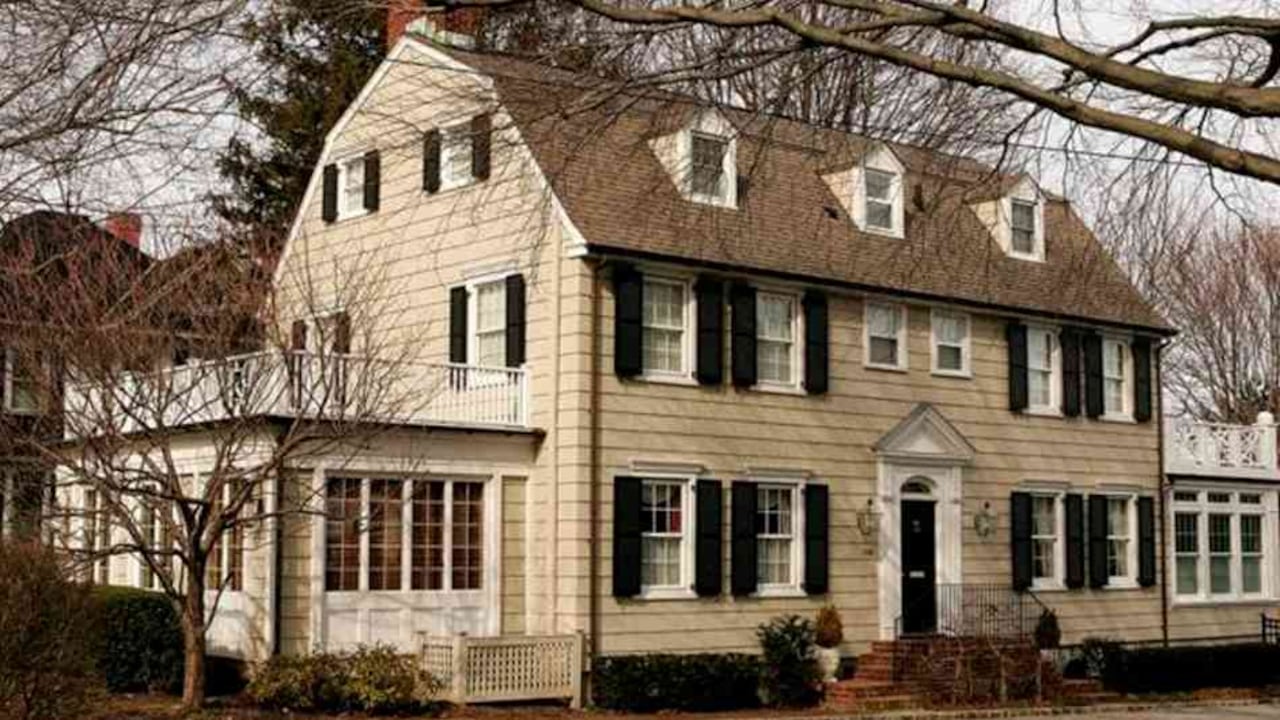 Muchos ignoran que en la casa de Terror en Amitivyle murió una familia a manos de su hijo.