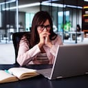 Los usuarios están expuestos a diversas amenazas cibernéticas.