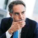 Armando Benedetti: “Se advirtió de lo grave que sería la catástrofe de la pandemia en Bogotá. Todo quedó en decretar cuarentenas desde Costa Rica, UCI llenas y el aprendiz de alcalde tomando semi-decisiones”.