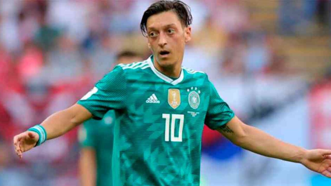 Mesut Özil no mencionó que se retiraba definitivamente de la selección, pero por el momento no piensa jugar con ella. Foto: GETTY vía BBC