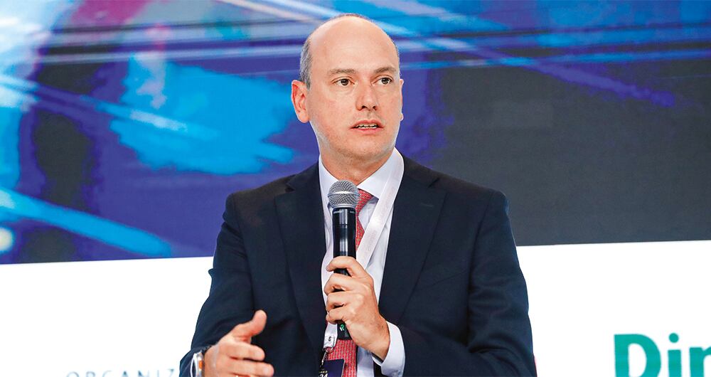 José I. López Presidente de Anif