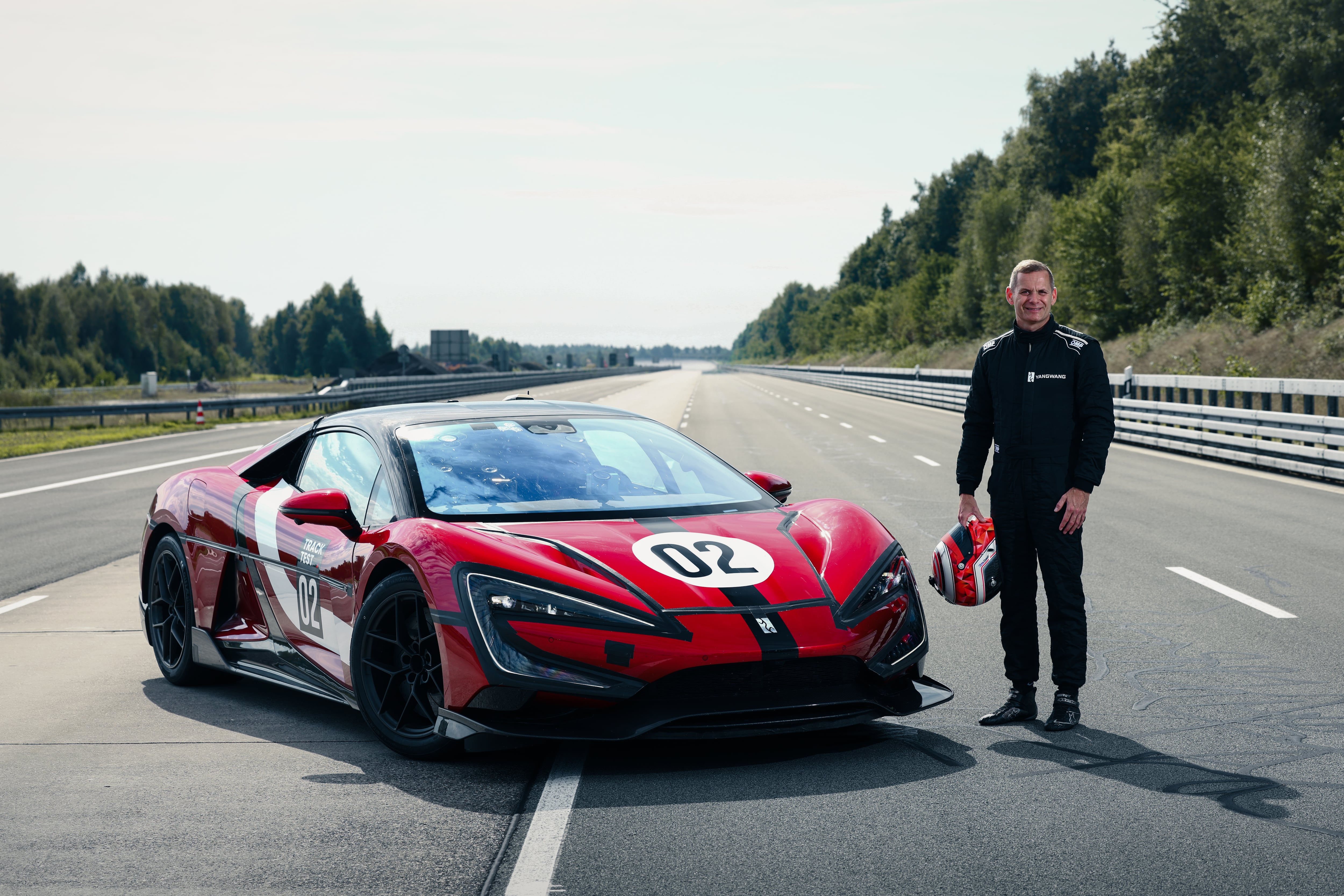 Yangwang U9 Xtreme en su versión de producción es el auto más rápido del planeta.