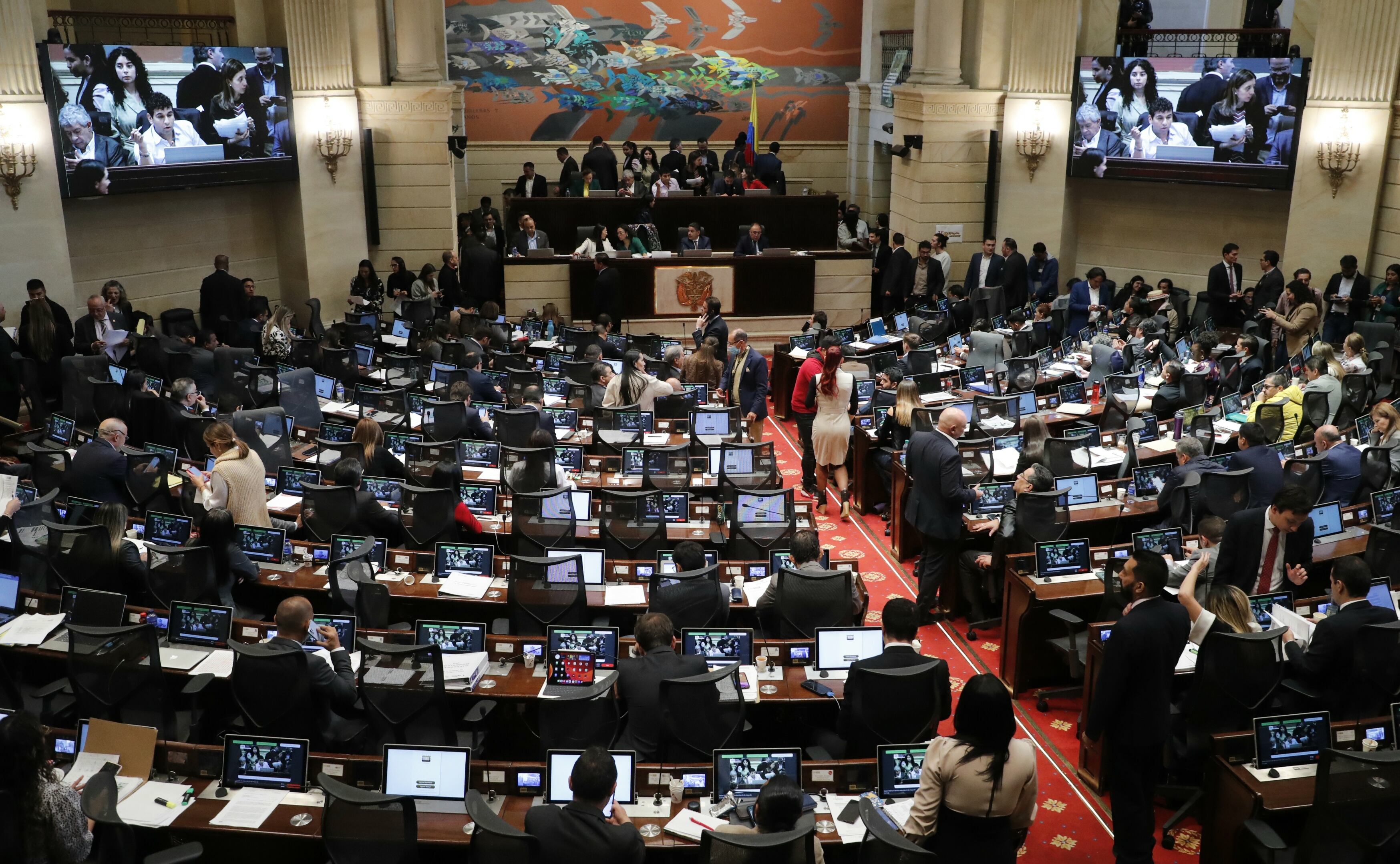 Camara de  representantes de la República plenaria discusión Plan Nacional de Desarrollo