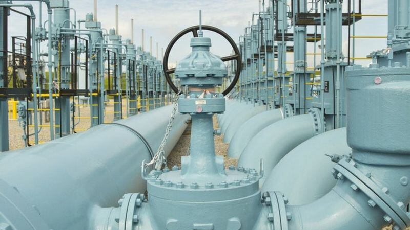 Los expertos temen que de no restaurarse el servicio antes del martes el impacto económico pueda ser mayor.