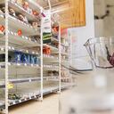 Las estanterías de Estados Unidos patentizan la escasez de la leche de fórmula. Esto ha llevado al Gobierno Biden a facilitar las importaciones del producto. En Colombia, las marcas más grandes, Nan, Similac y Enfamil, aseguran contar con abastecimiento suficiente.