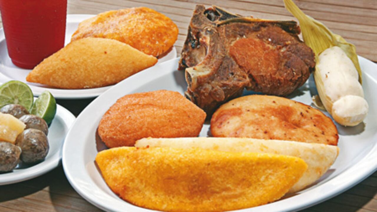 Roy Chávez, Cámara Lúcida y Kiko Kairuz