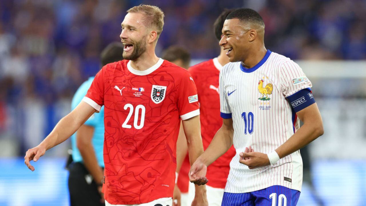 Francia empieza con pie derecho en la Euro.