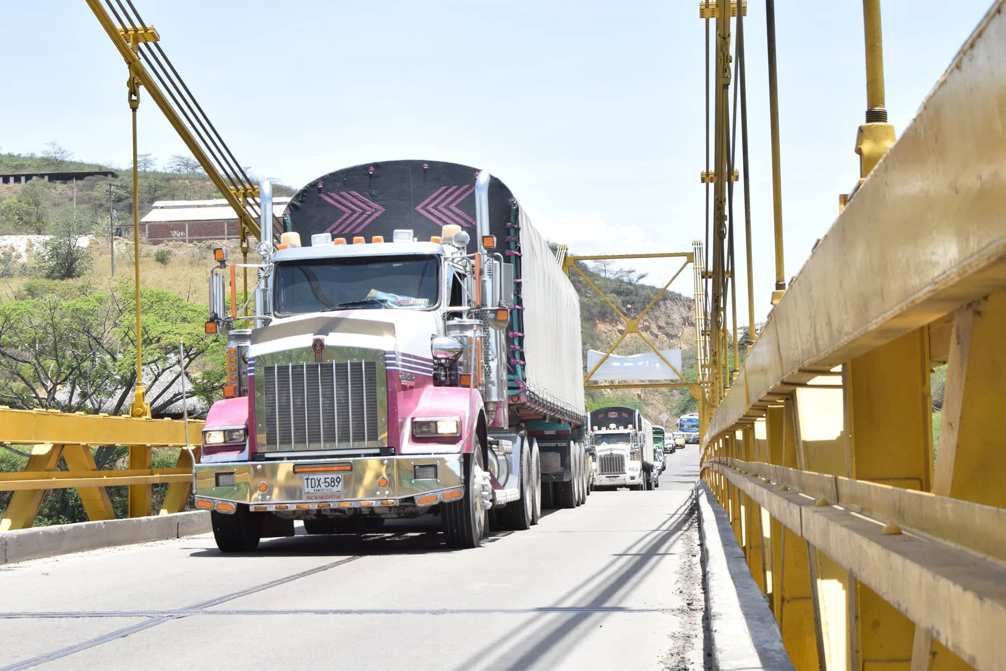 El puente Mariano Ospina Pérez será reemplazado por uno nuevo.