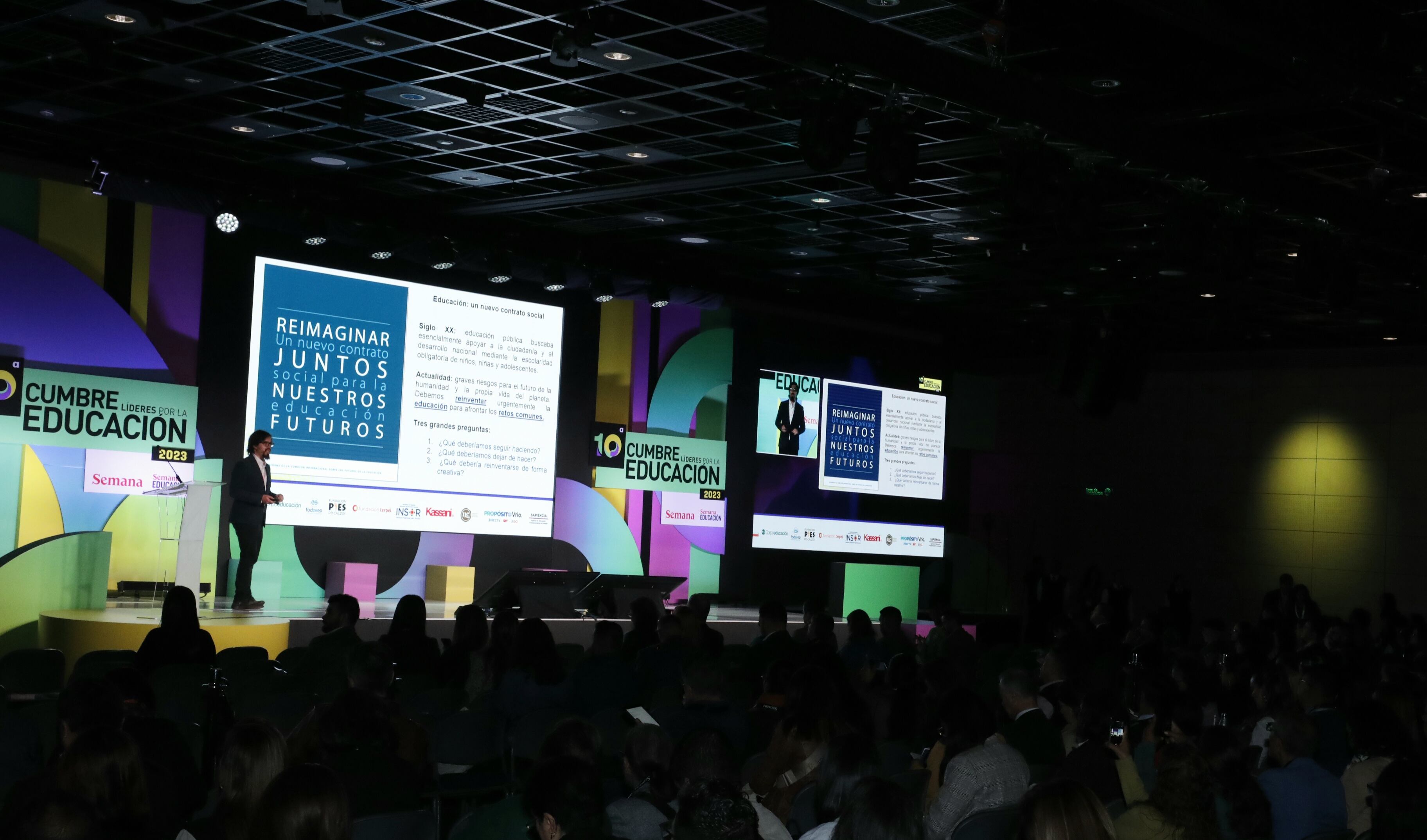 CUMBRE LÍDERES POR LA EDUCACIÓN 2023