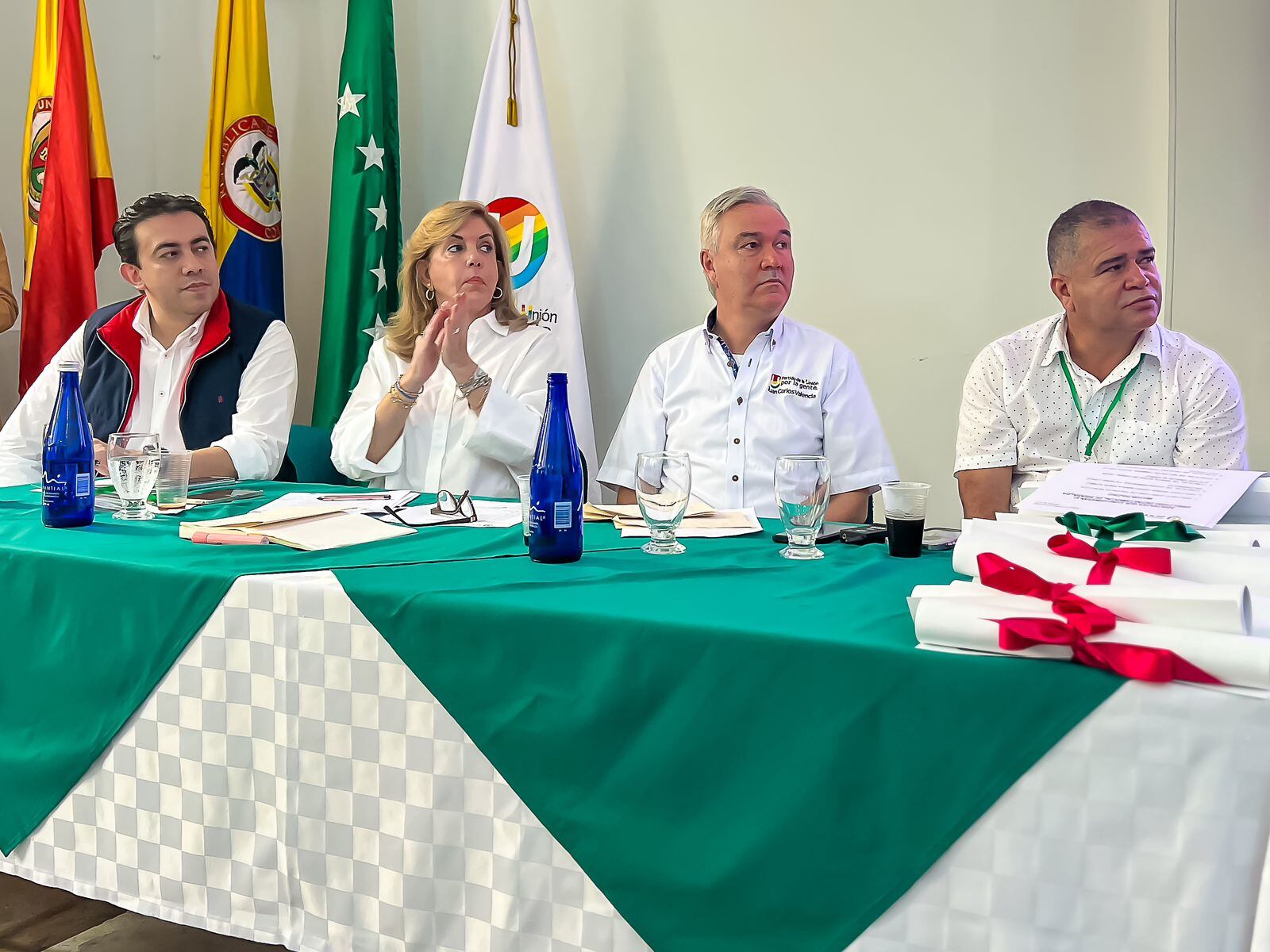 Gira de directores del partido de la U