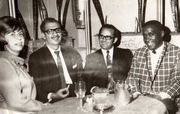 Plinio Córdoba nació el 16 de octubre de 1935 en San José de Purré, en la región del río Atrato, Chocó. En esta foto, con Chucho Pinzón.