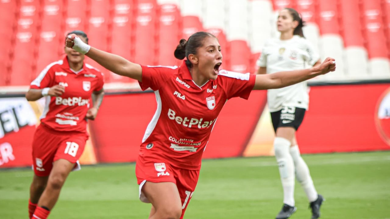 Daniela Garavito, celebrando el gol de Independiente Santa Fe