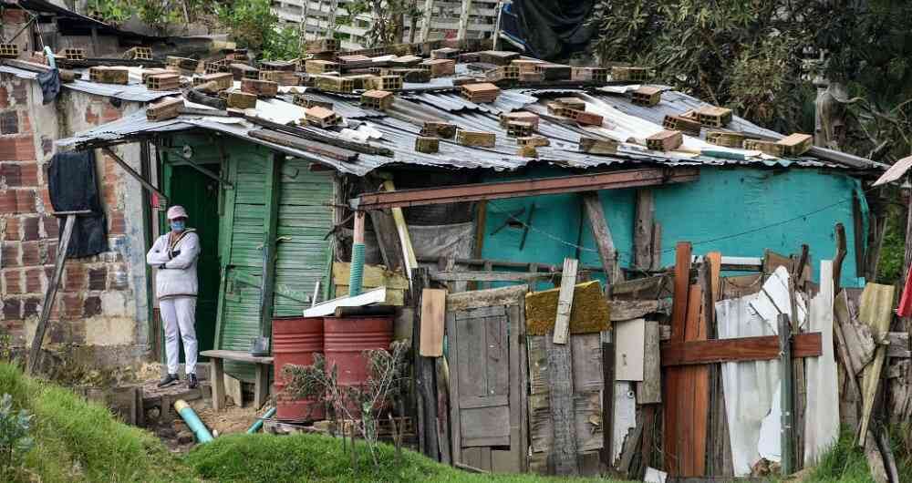 El centro calificó como “aterradoras” las últimas cifras del Dane sobre que el 35 % de la población fue pobre en 2019 y señaló que hay incertidumbre sobre el alcance de este número para 2020 por la pandemia de la covid-19.