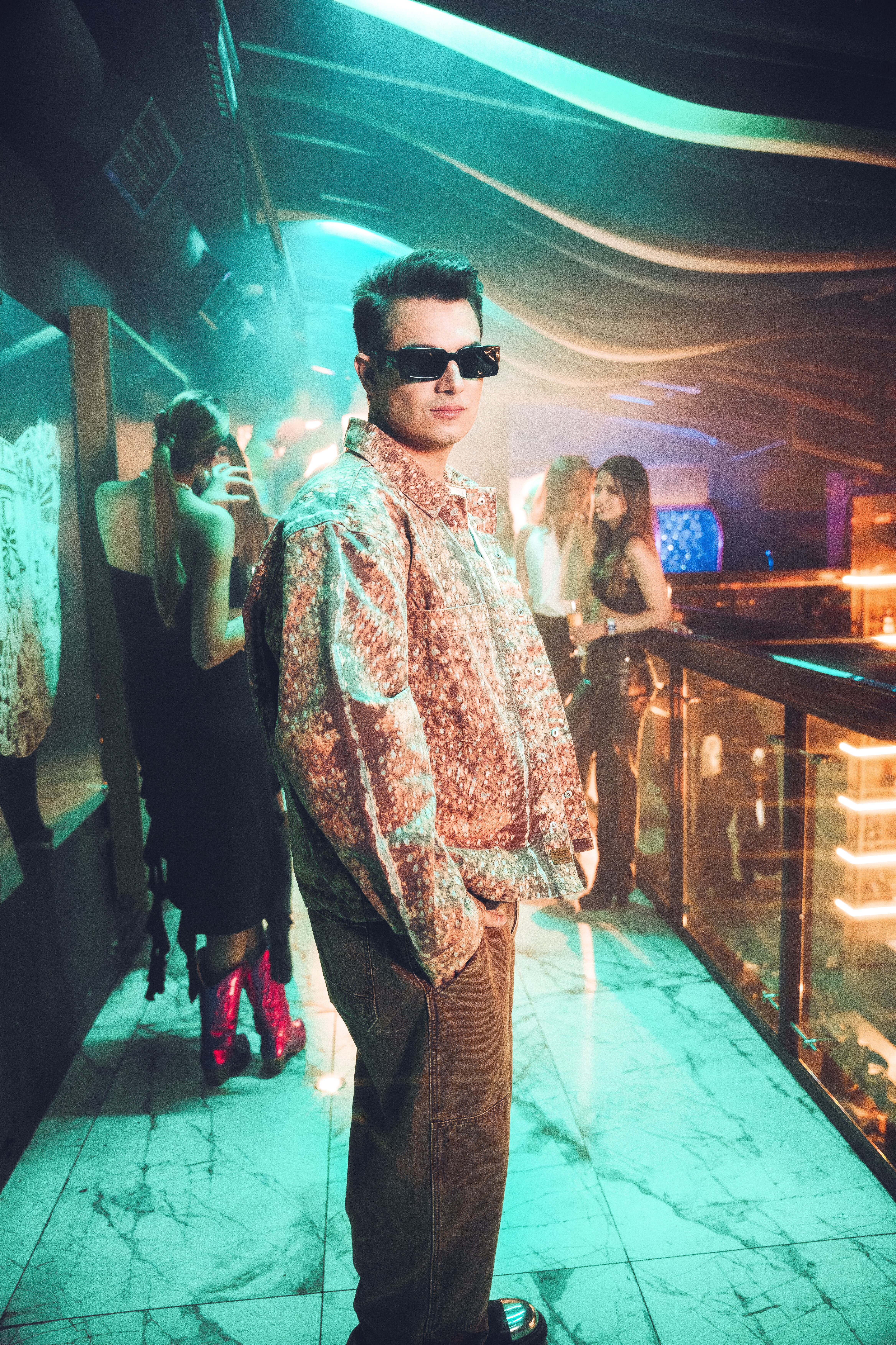 Pipe Bueno en el lanzamiento de su canción tengo Mucha Sed