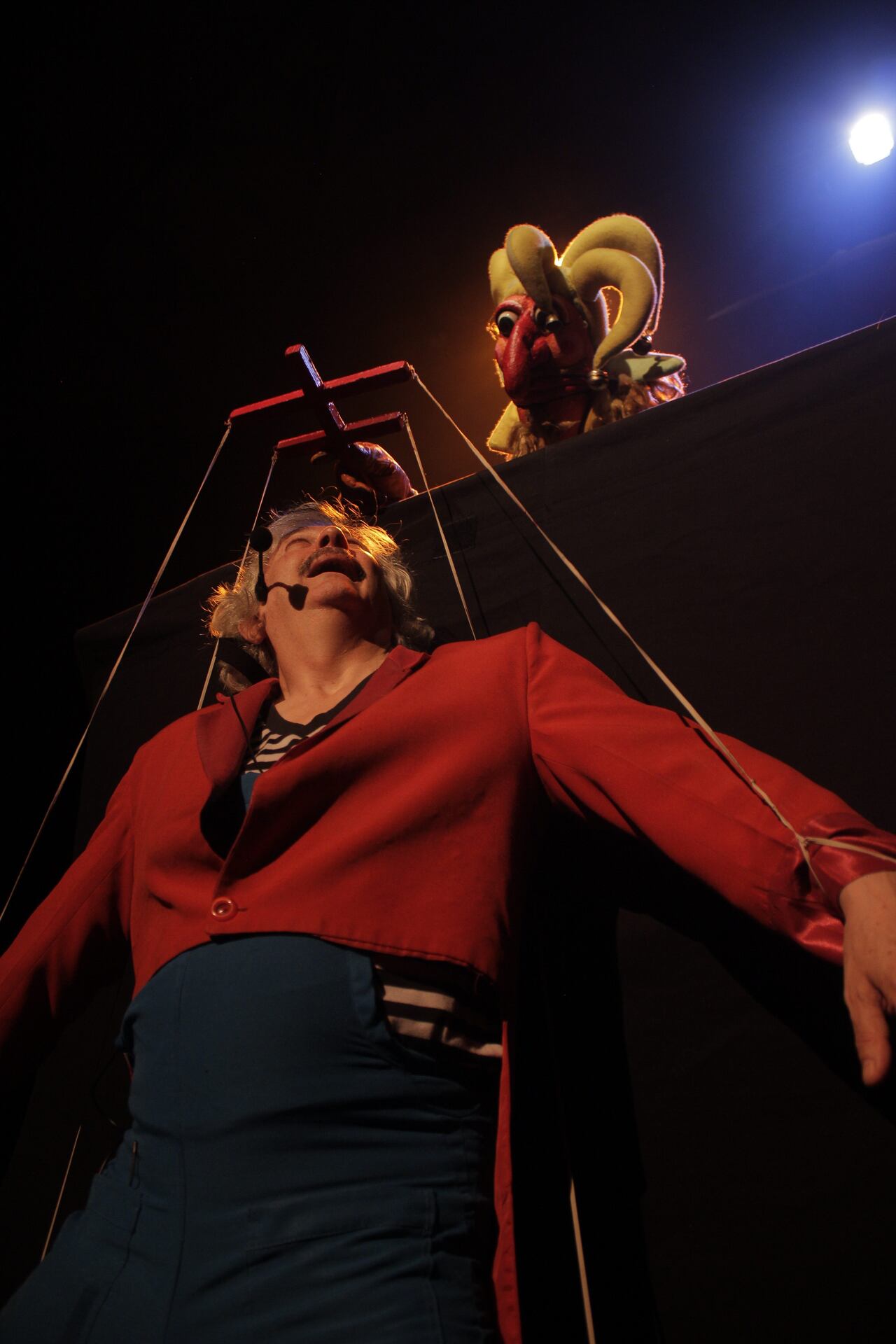 La Libélula Dorada presenta 'La rebelión de los títeres' y 'Los héroes que vencieron todo menos el miedo' en el Teatro Mayor. Cortesía del teatro.