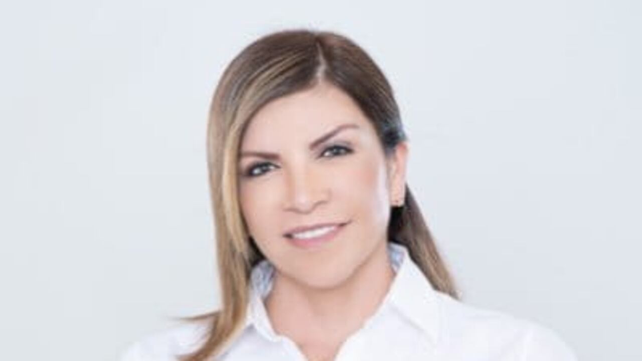 Senadora Yenny Rozo Zambrano criticó lo sucedido en Perú.