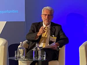 Santiango Montenegro - Congreso Pensional Londres