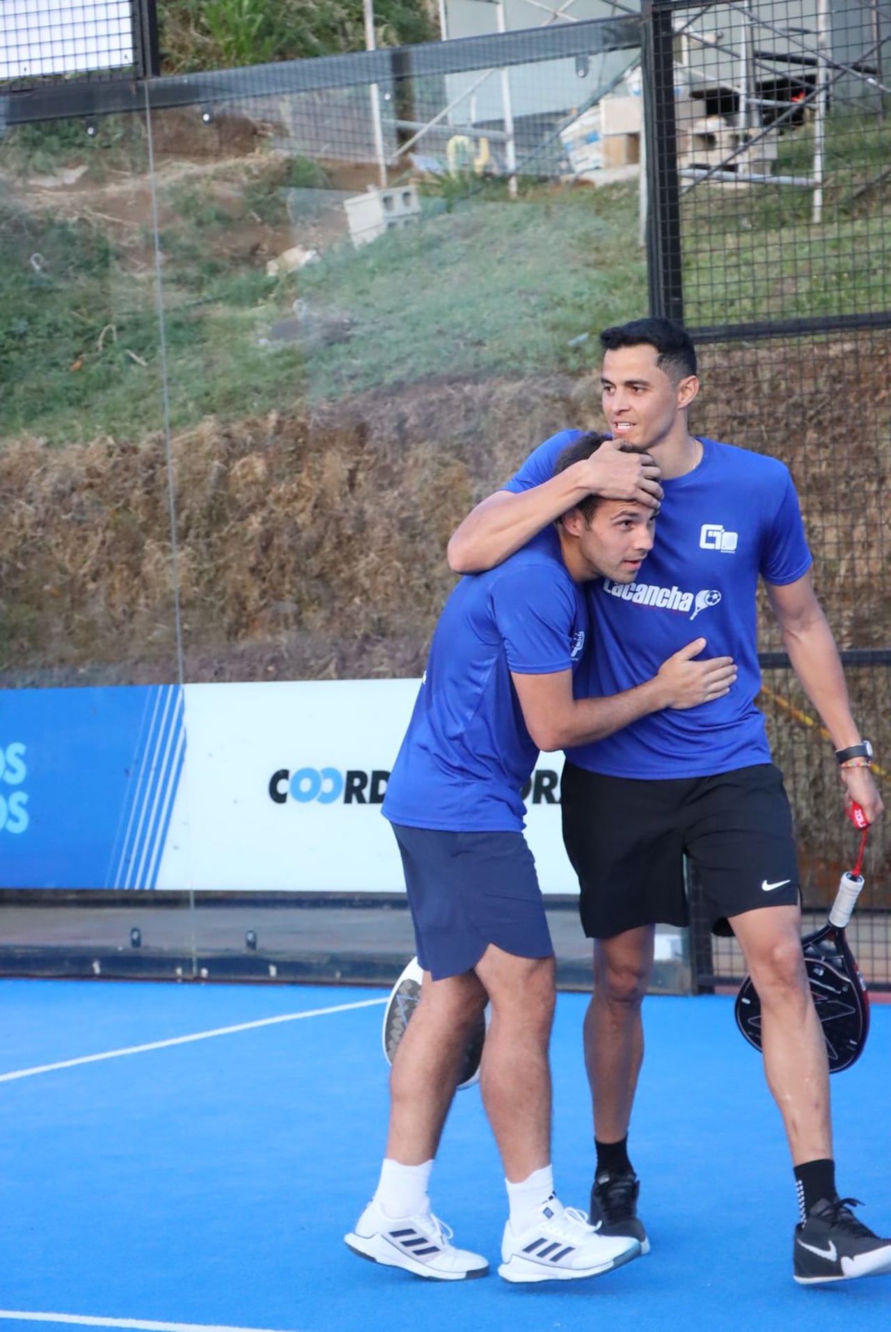 Manuel López y Gio Moreno en competencia
