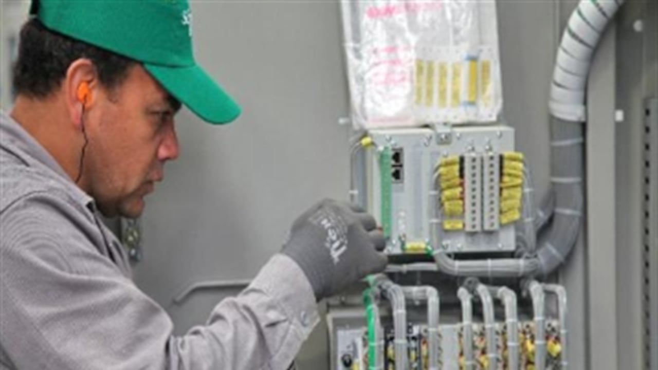 Ahora las empresas prestadoras de servicios públicos tendrán que hacer reconexiones dentro de las 24 horas siguientes a la aceptación de la solicitud del usuario