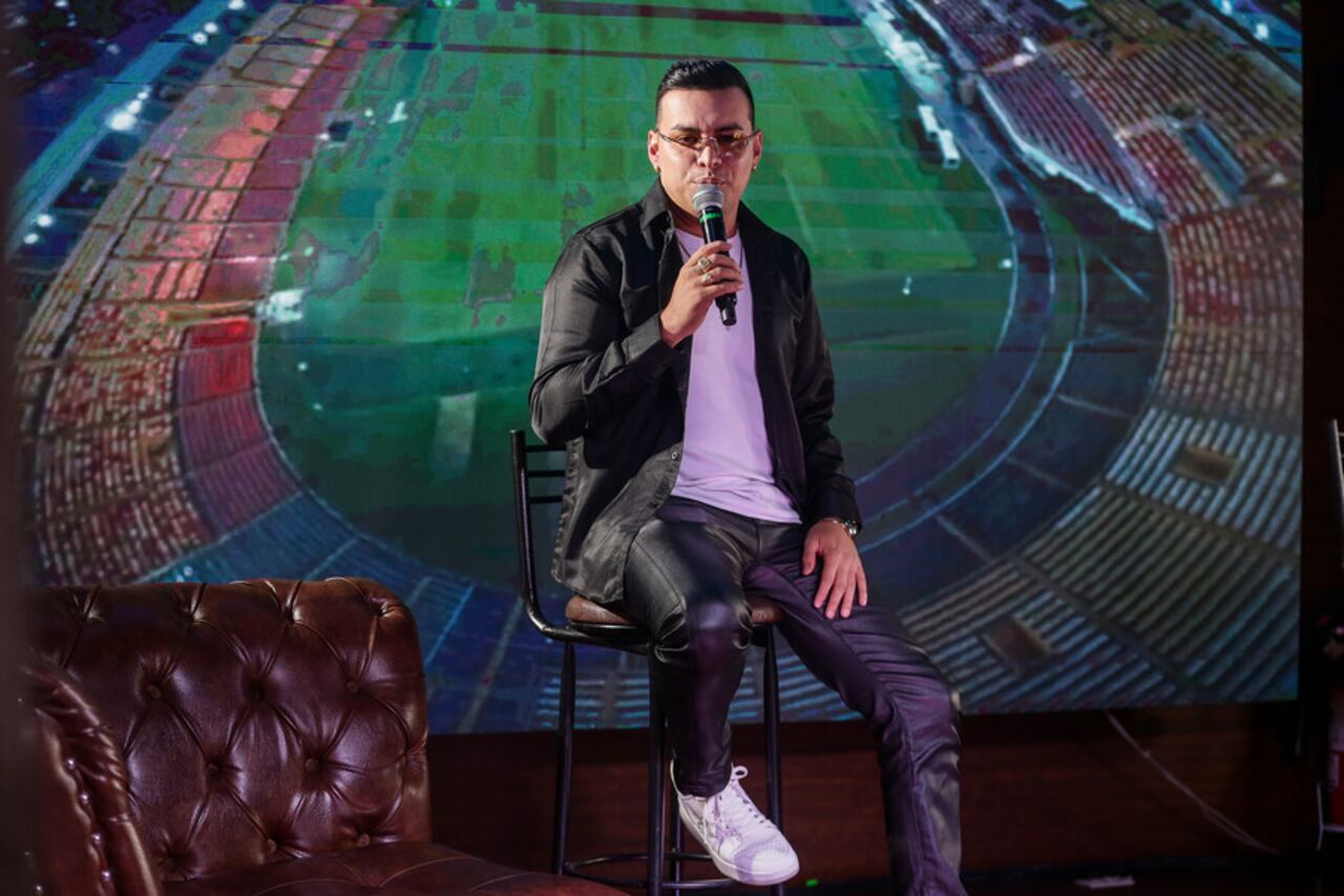 La tarima principal contará con un espectáculo visual de primer nivel, pasarela y todos los éxitos.