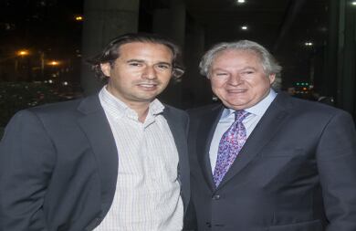 Moris Finvarb y Salomón Finvarb.