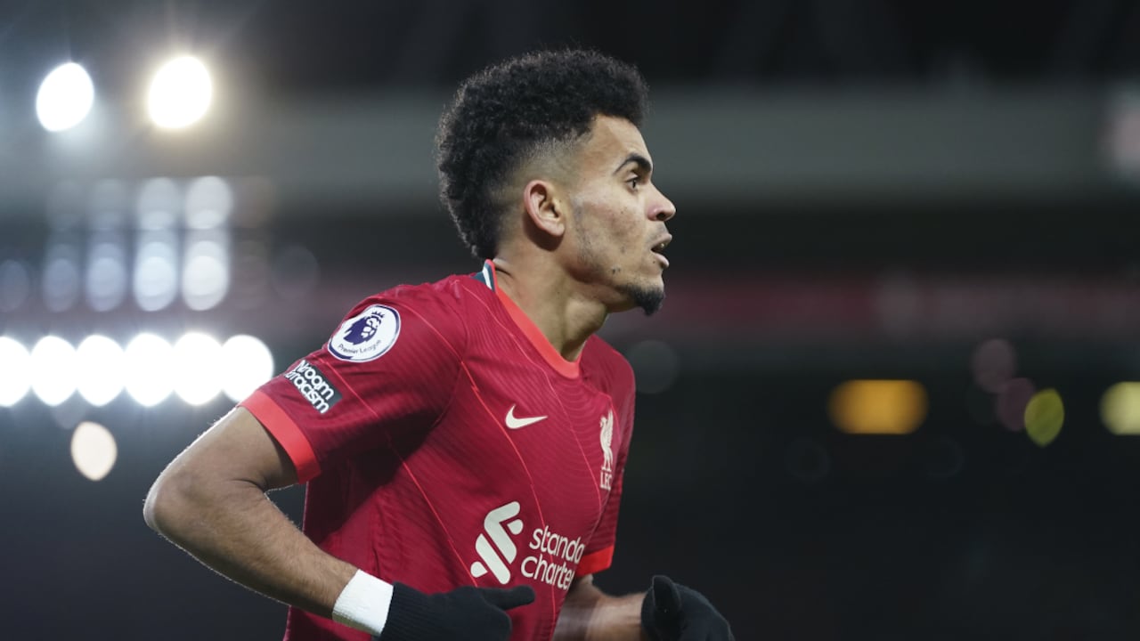 Jugó en total 89 minutos en su primero juego en la primera división.