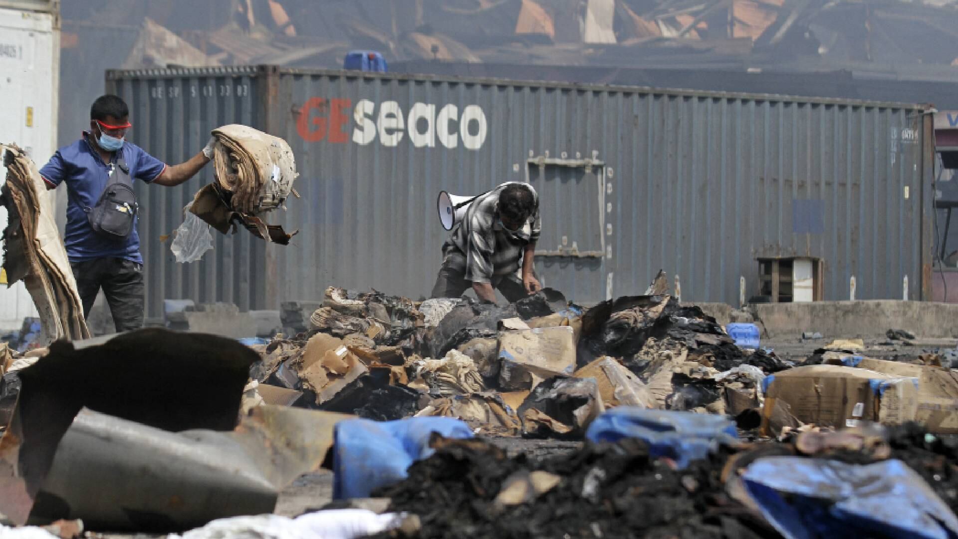 La explosión ocurrió en un depósito de contenedores en Sitakunda.