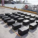 Bultos de cocaína que tenían como destino Centroamérica, y que fueron decomisados por la Armada.