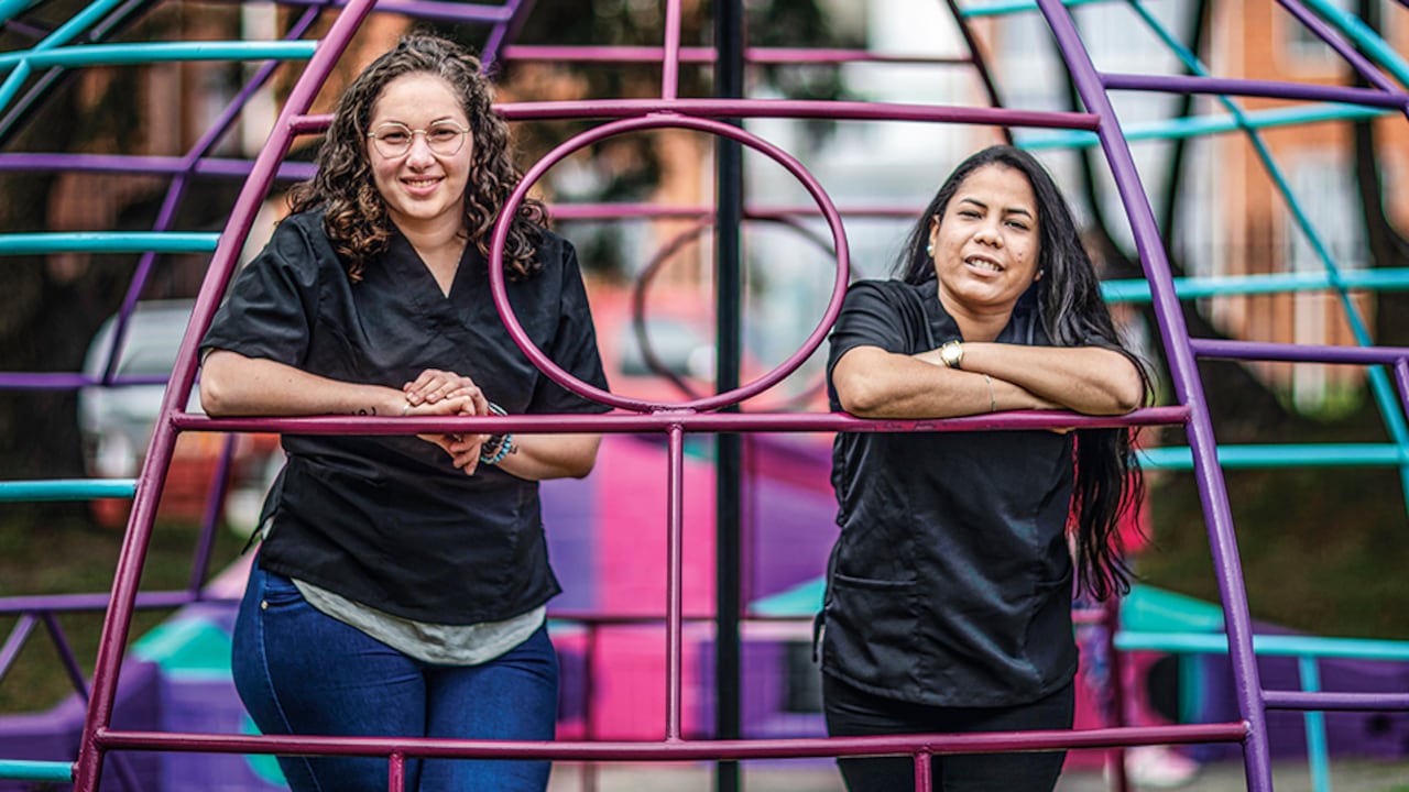 Alrededor de un millón de mujeres han migrado desde Venezuela para establecerse en Colombia. Como Cristina y Samy, muchas de ellas deben soportar abusos y acosos.