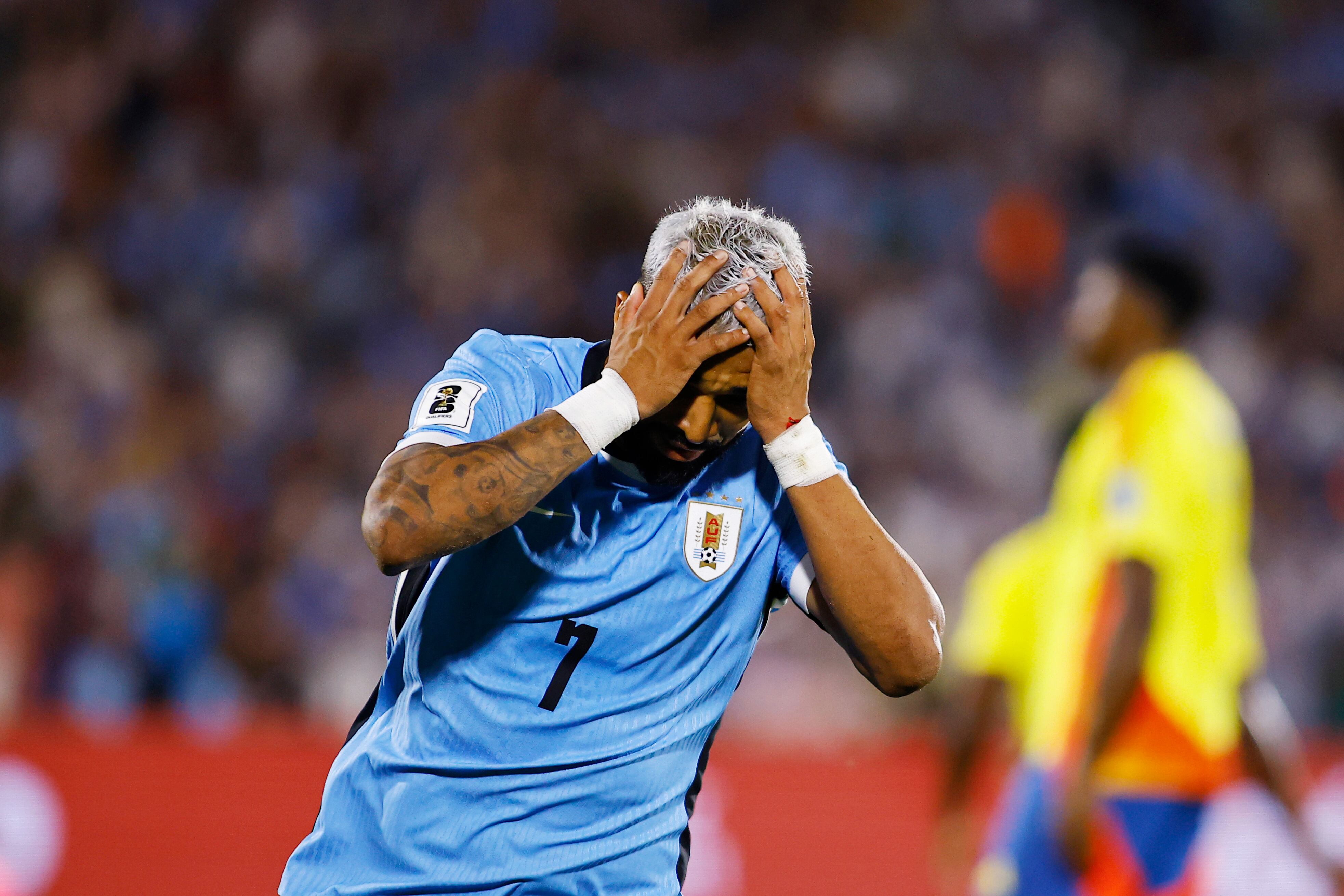 Aguirre celebrando el 2-1.