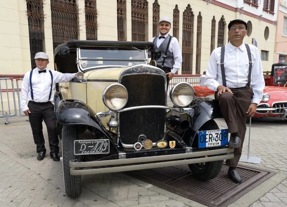 Más de 220 vehículos estarán presentes en el desfile.