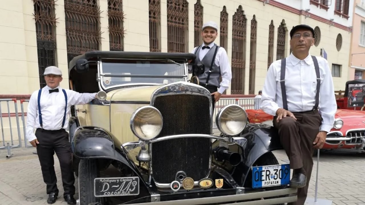 Más de 220 vehículos estarán presentes en el desfile.