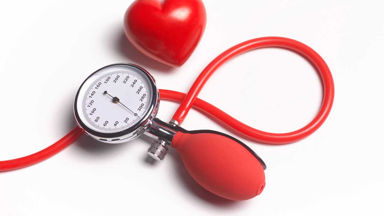 La presión arterial es el principal factor de riesgo de enfermedades cardiovasculares.