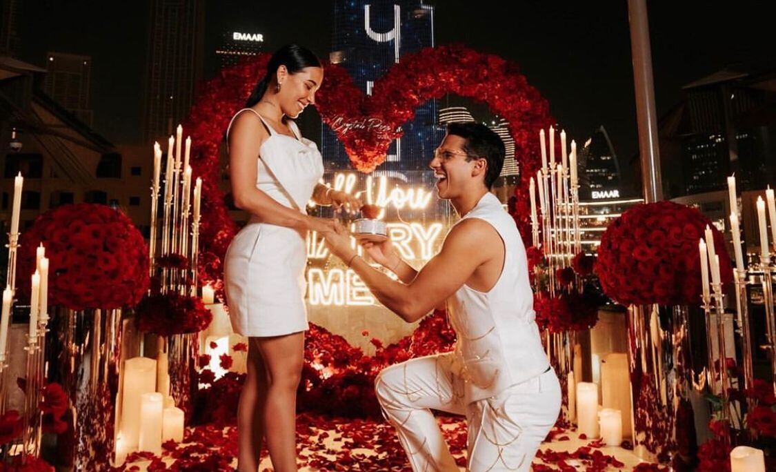 Luisa Fernanda W y Pipe Bueno se comprometieron en Dubai