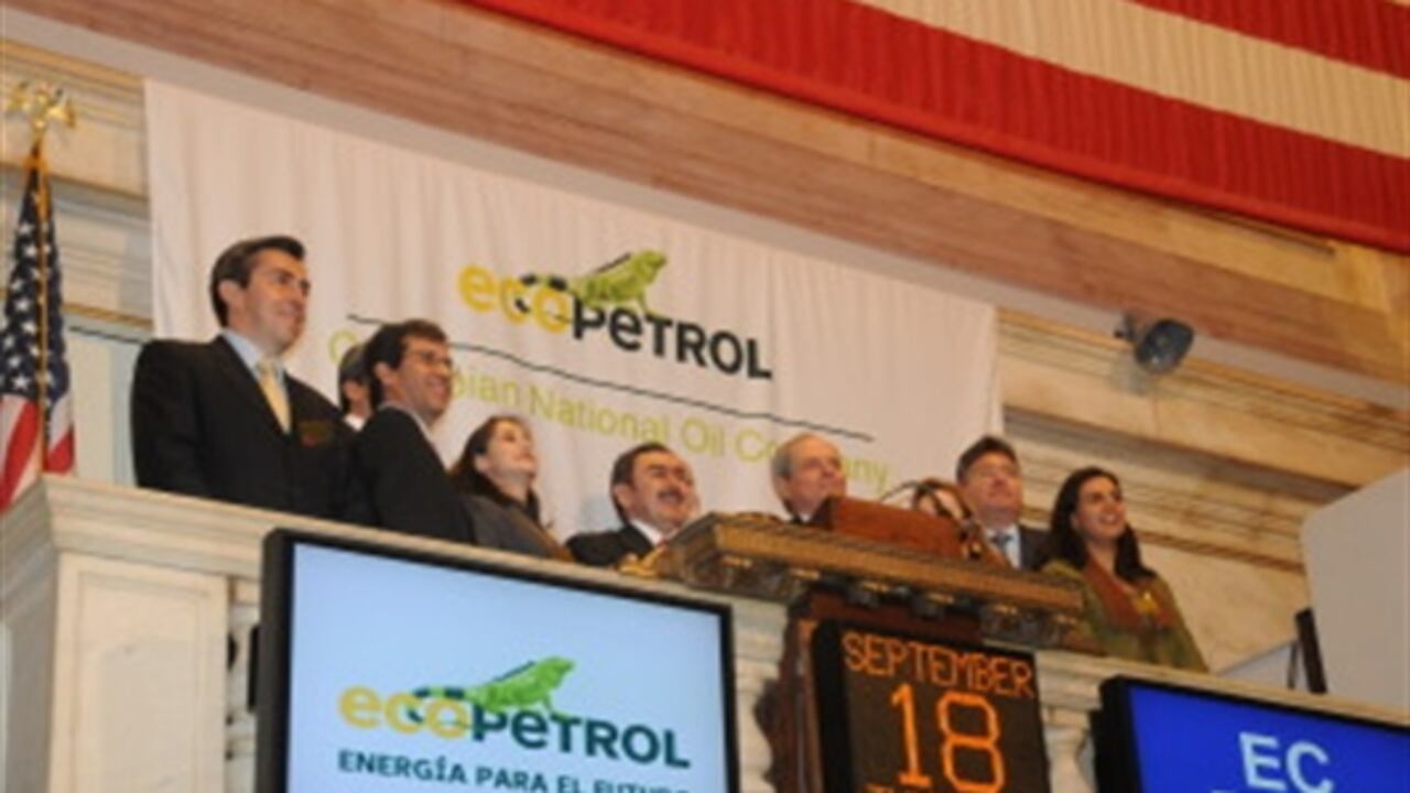 La acción de Ecopetrol se inscribió en la Bolsa de Valores de Colombia el 27 de noviembre de 2007. Casi un año después ingresa en la bolsa de Nueva York.
