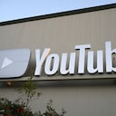 La red social YouTube le paga a sus creadores de contenido mensualmente de acuerdo al número de suscriptores y de vistas.