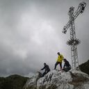 LA POLICIA DE RESCATE RECREA LOS HECHOS OCURRIDOS EL 11 DE OCTUBRE DEL 2020 , EN EL QUE TRES CAMINANTES Y UN PERRO CAEN AL ABISMO DE MAS DE 200 METROS EN EL CERRO DE LA CRUZ EN LA CIUDAD DE BOGOTÁ.
16 DE ABRIL 2021
CERRO DE LA CRUZ
FOTO: ESTEBAN VEGA LA-ROTTA
REVISTA SEMANA