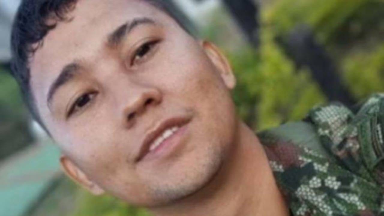 Este es el soldado que fue hallado muerto.