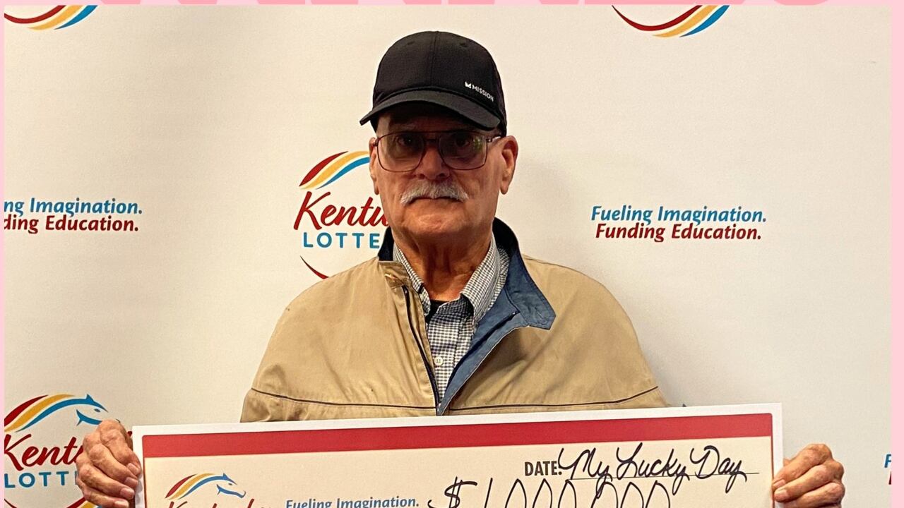 El hombre ganó el premio mayor después de comprar un boleto tras quedarse sin gasolina.