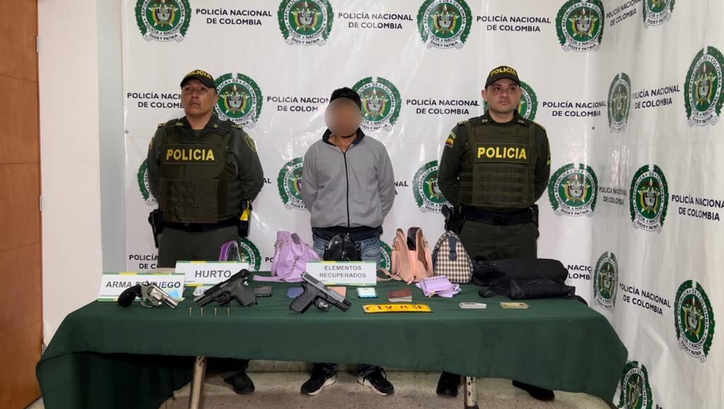 Este sujeto habría participado en el hurto a un restaurante del barrio La Aurora.