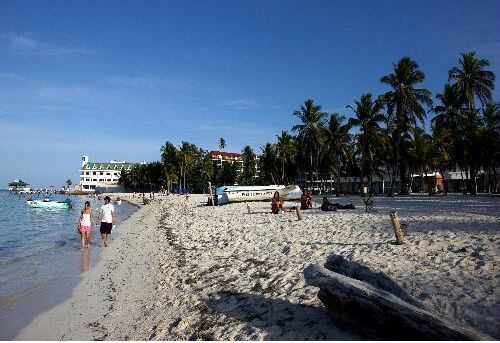 San Andrés – Muchos coinciden en que allí se encuentran algunas de las aguas más cristalinas del mar caribeño. 