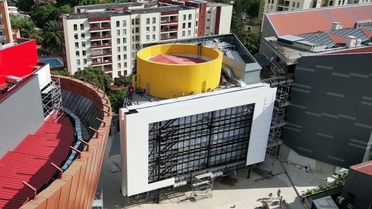 Universidad caleña inaugurará edificio de tecnología con la pantalla 3D más grande de Colombia