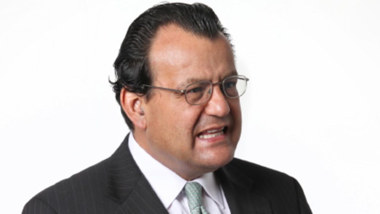 Uno de los temas que precipitaron la renuncia de Armando Zamora fue un convenio entre la ANH y las Fuerzas Armadas para que prestaran labores de sísmica para las cuales no están capacitadas.