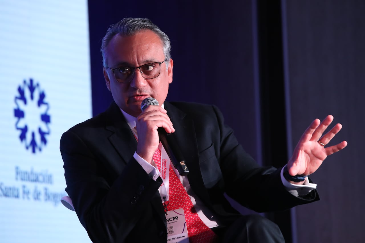 "En Colombia, alrededor de 40 mil personas fallecen por cáncer y 80 mil son diagnosticadas anualmente. En el caso del cáncer de mama, pueden ser 17 mil pacientes las que reciben el diagnóstico por año". Henry Gallardo, director general de la Fundación Santa Fe de Bogotá.