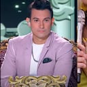 El cantante tuvo un grave enfrentamiento con la imitadora de Rosalía, quien termina entre lágrimas.