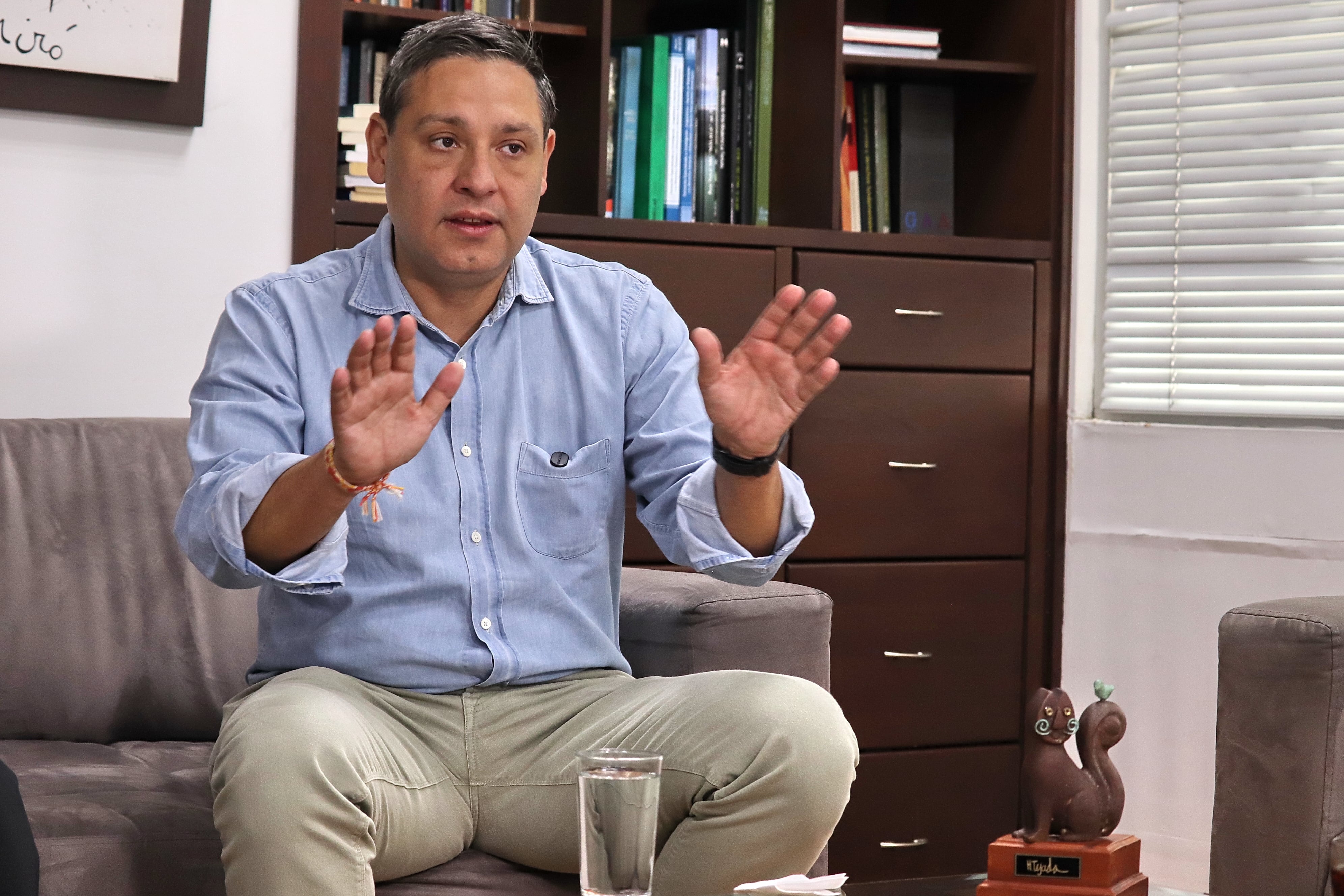 Mauricio Lizcano pre candidato presidencial.