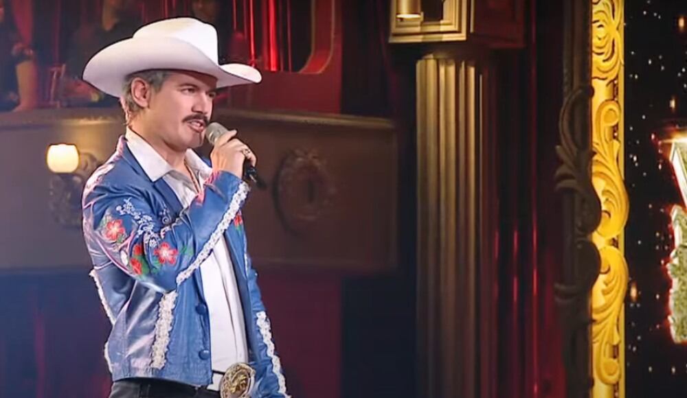 El cantante descrestó a los jurados.