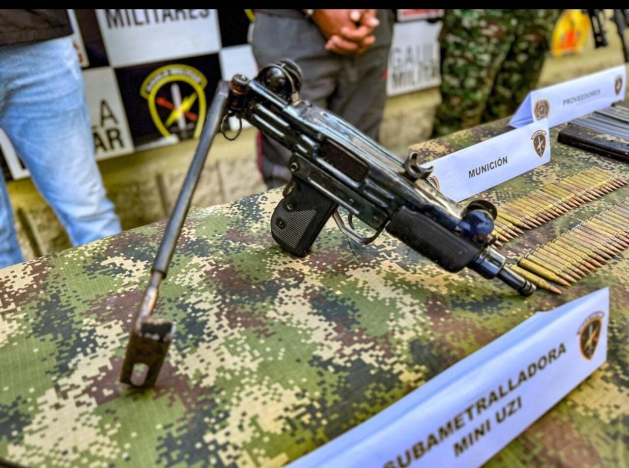 Subametralladora decomisada a las disidencias de las Farc comandadas por Calarcá.