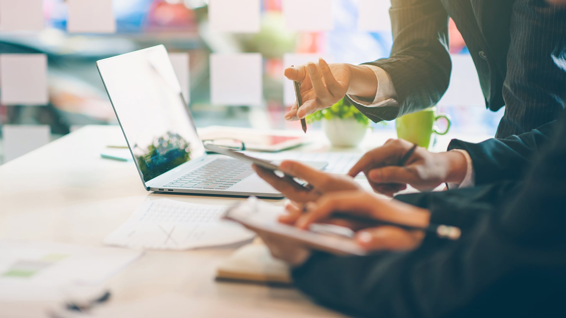 “Lo que antes se hacía con un lápiz rojo y un lápiz negro ahora se hace con inteligencia artificial y machine learning”.